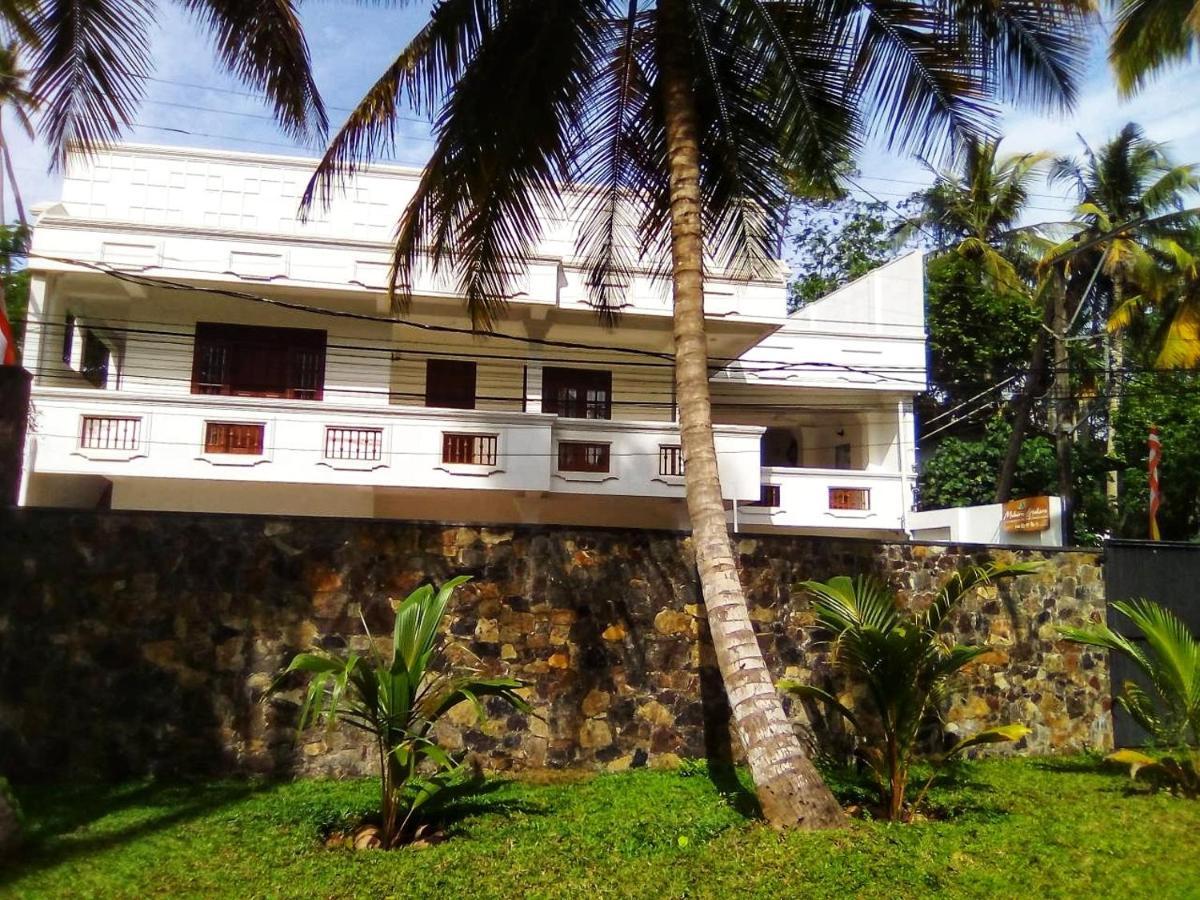 Mihira Gedara Apartments Unawatuna Bagian luar foto