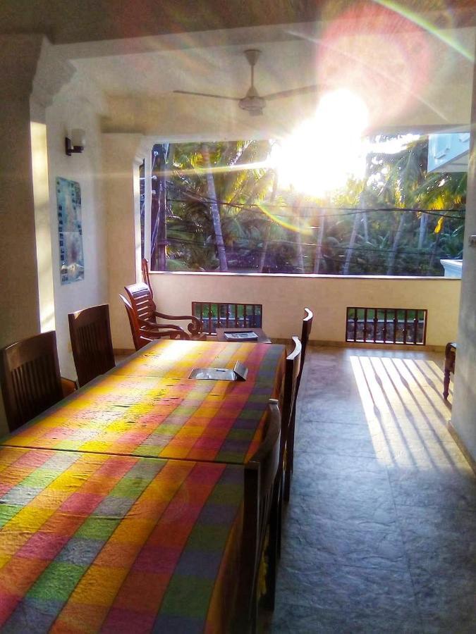 Mihira Gedara Apartments Unawatuna Bagian luar foto